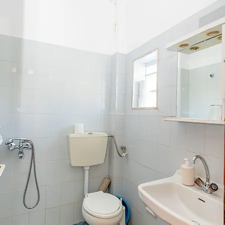 Skioni By Diomedes Group ניאה סקיוני